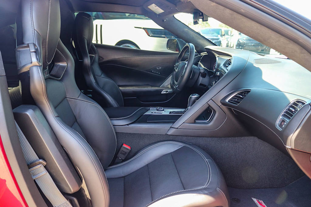 Thumbnail: 2015 Chevrolet Corvette - 21