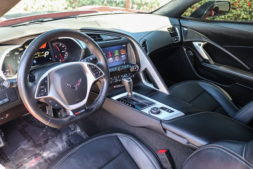 Thumbnail: 2015 Chevrolet Corvette - 2