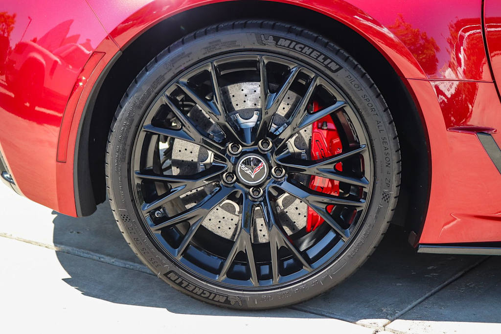 Thumbnail: 2015 Chevrolet Corvette - 7