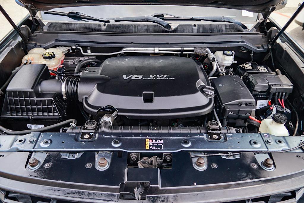 Thumbnail: 2019 Chevrolet Colorado - 8