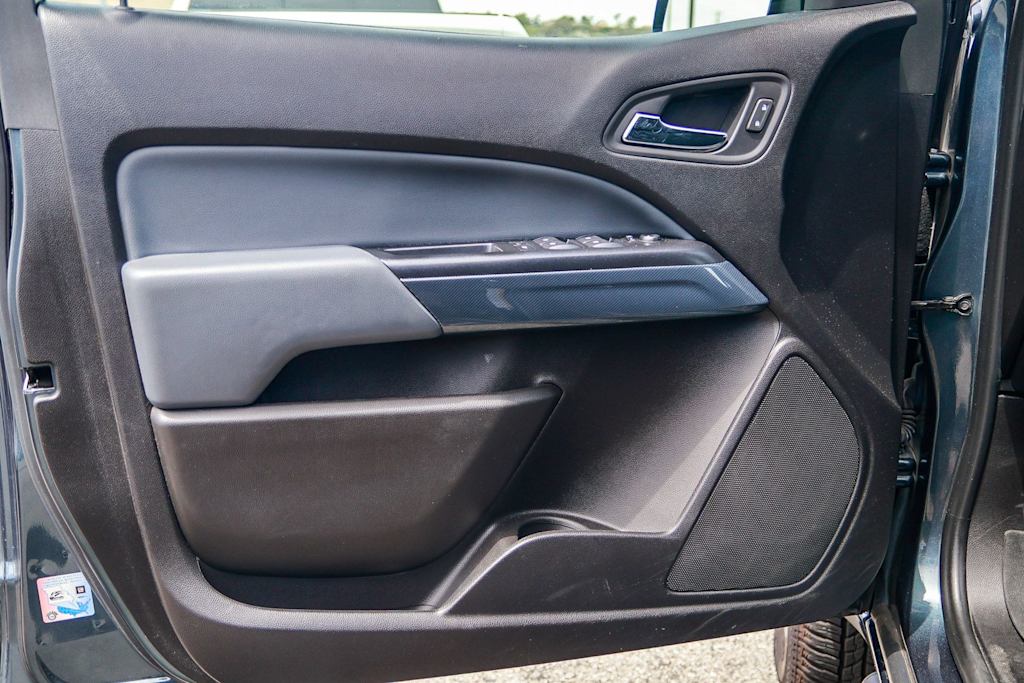 Thumbnail: 2019 Chevrolet Colorado - 23
