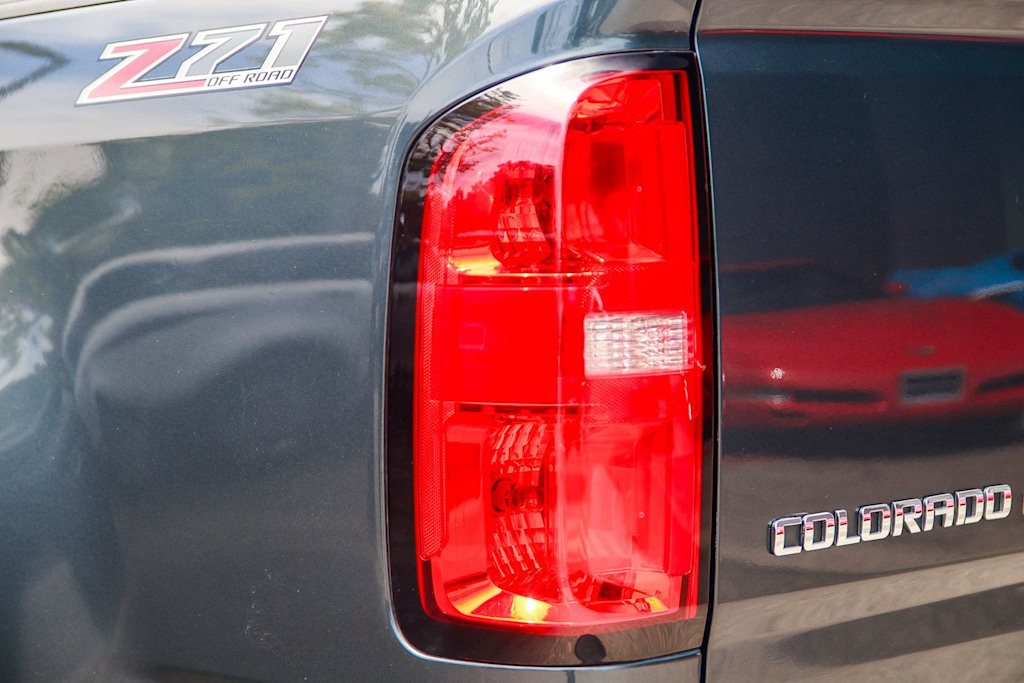 Thumbnail: 2019 Chevrolet Colorado - 19