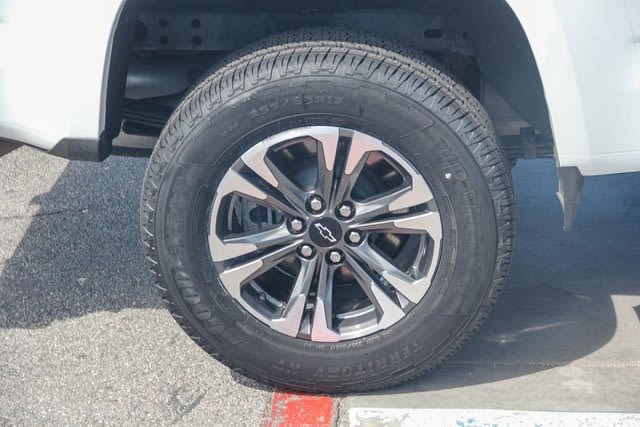 2022 Chevrolet Colorado Z71 7