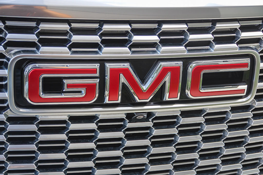 Thumbnail: 2023 GMC Yukon - 10