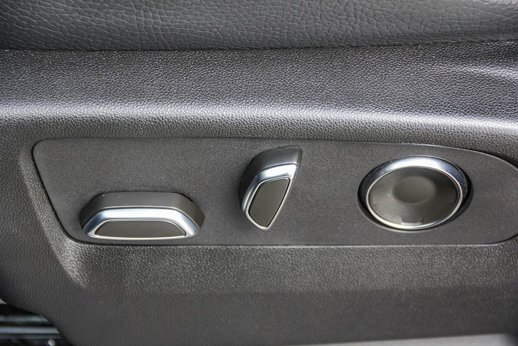 Thumbnail: 2023 GMC Yukon - 20