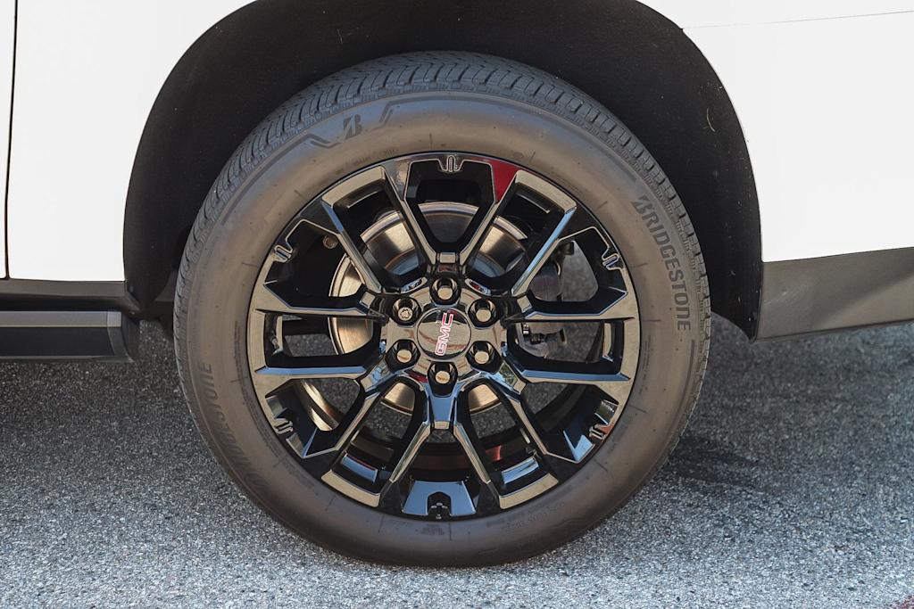 Thumbnail: 2022 GMC Yukon XL - 20