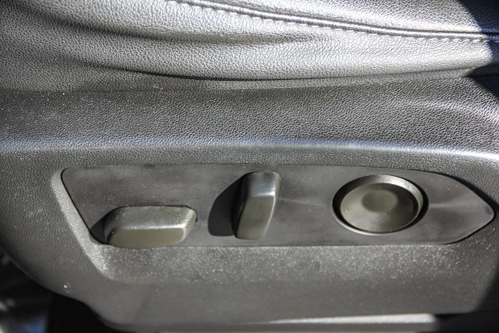 Thumbnail: 2021 Chevrolet Tahoe - 25