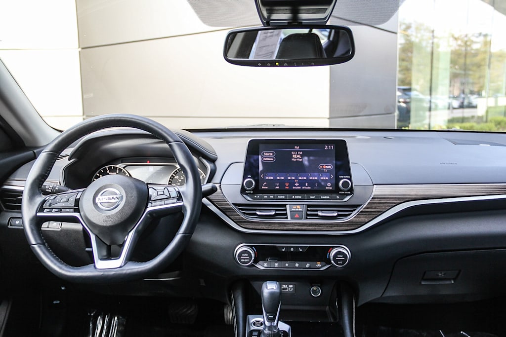 Thumbnail: 2020 Nissan Altima - 2