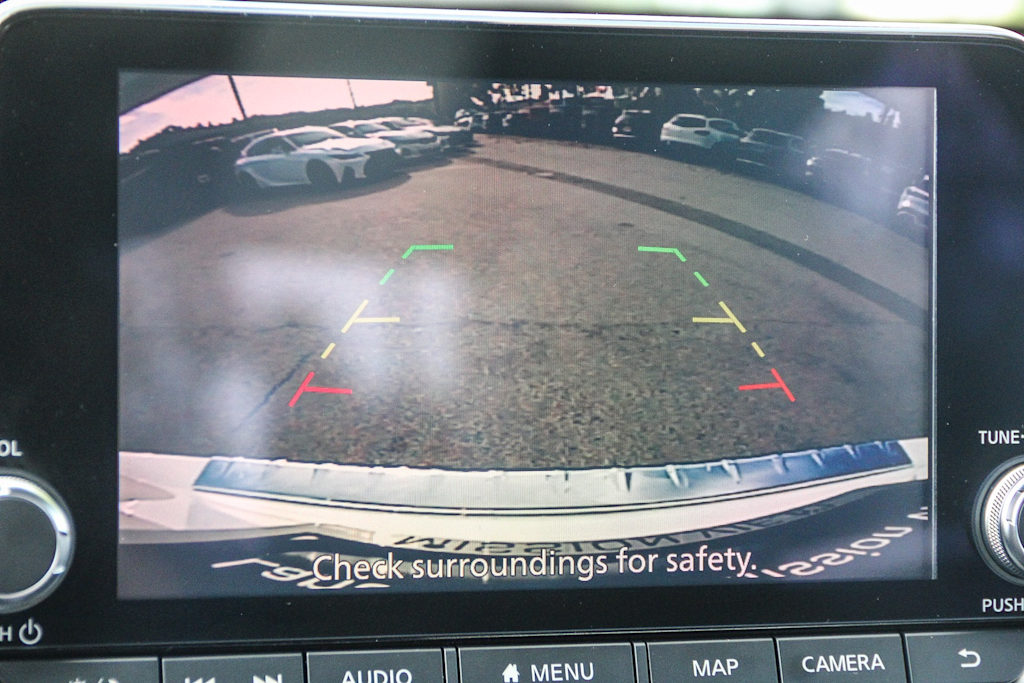 Thumbnail: 2020 Nissan Altima - 25