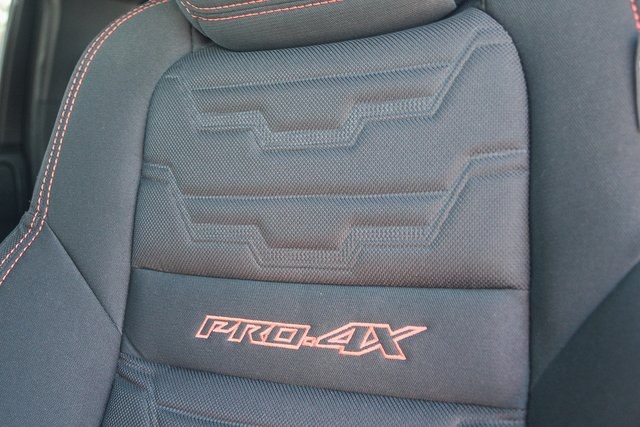 2023 Nissan Frontier PRO-4X 26