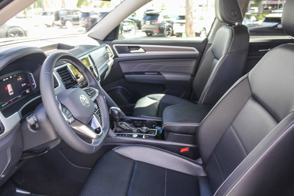 Thumbnail: 2022 Volkswagen Atlas - 10