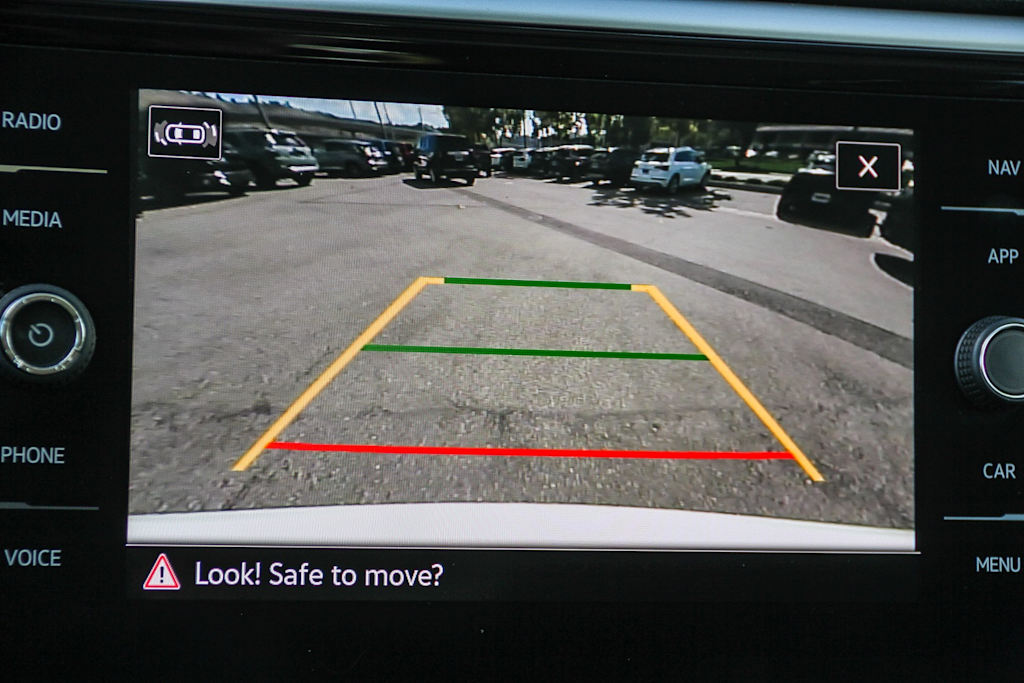 Thumbnail: 2022 Volkswagen Atlas - 26