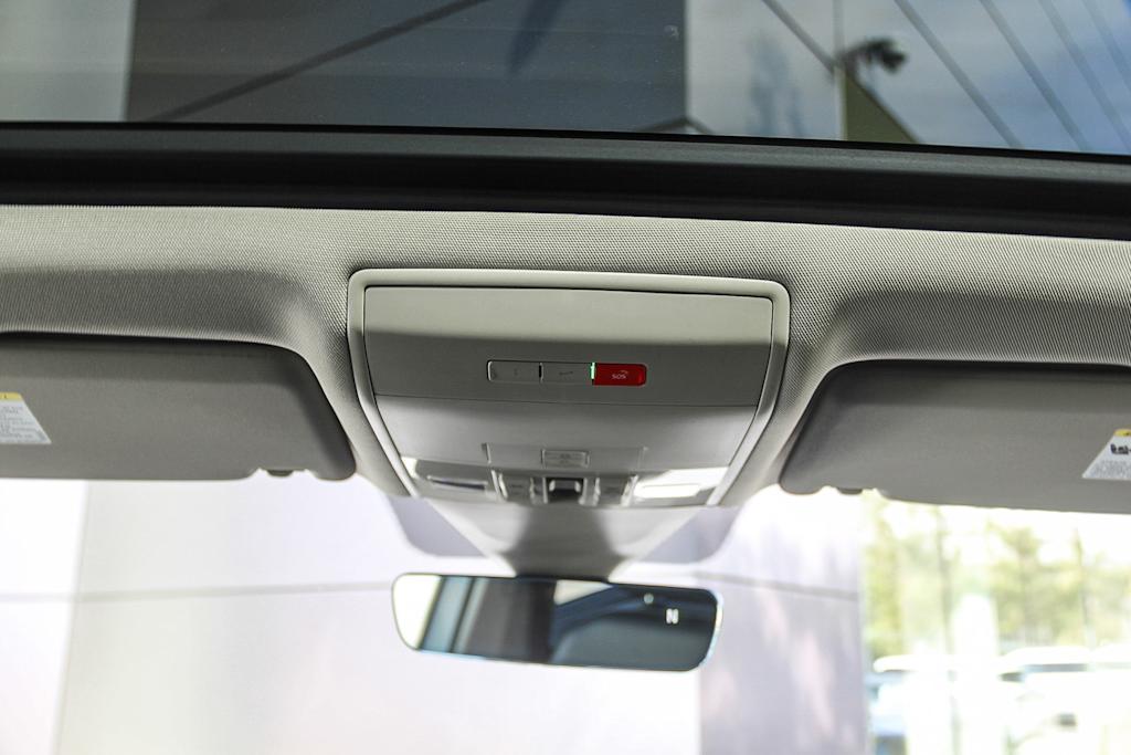 Thumbnail: 2022 Volkswagen Atlas - 23