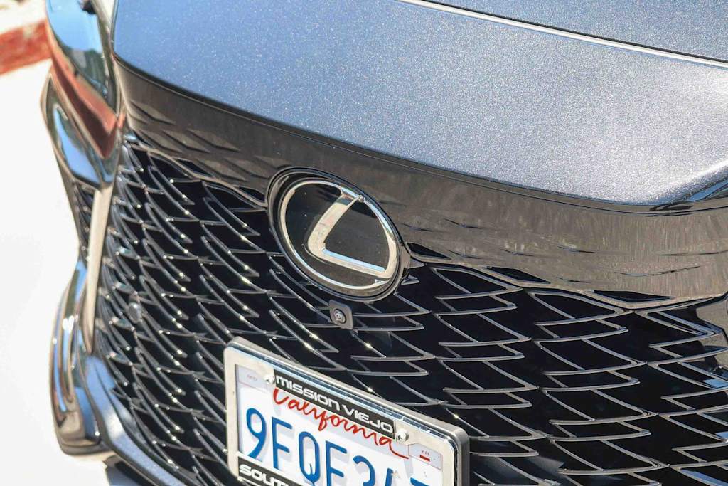 Thumbnail: 2023 Lexus RX - 20