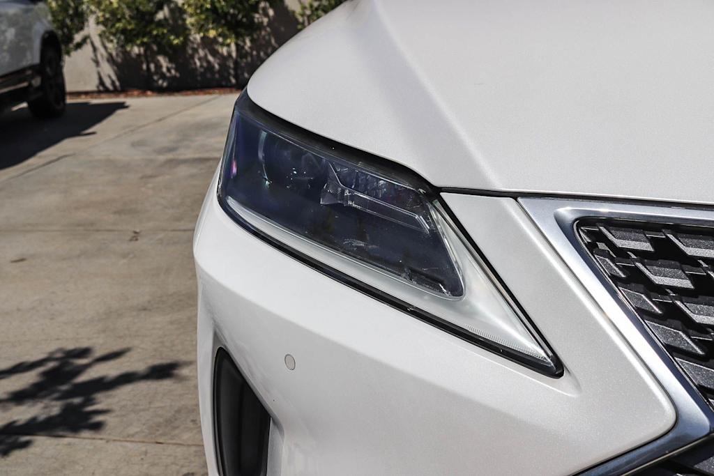 Thumbnail: 2021 Lexus RX - 21