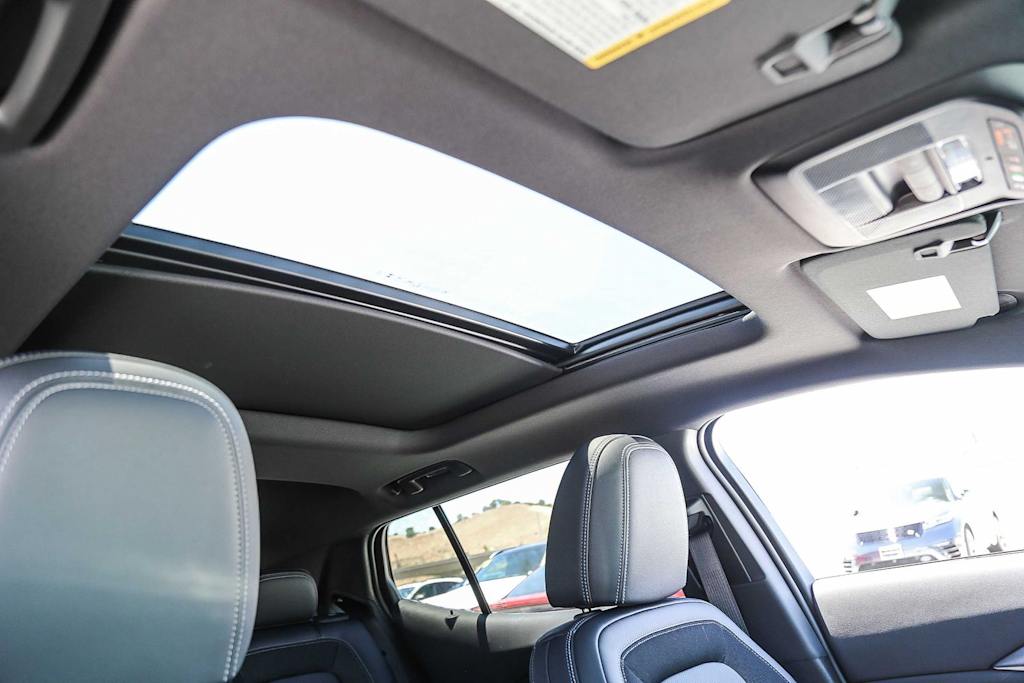 Thumbnail: 2026 Chevrolet Equinox - 24
