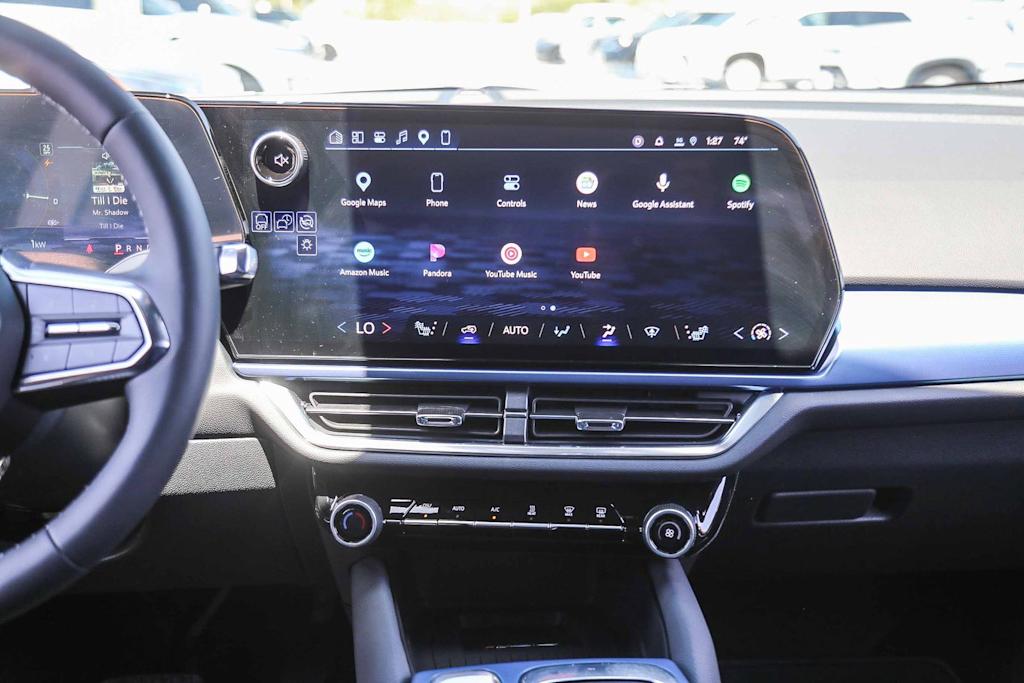 Thumbnail: 2026 Chevrolet Equinox - 12