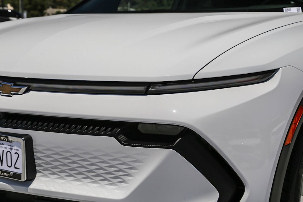 Thumbnail: 2026 Chevrolet Equinox - 21