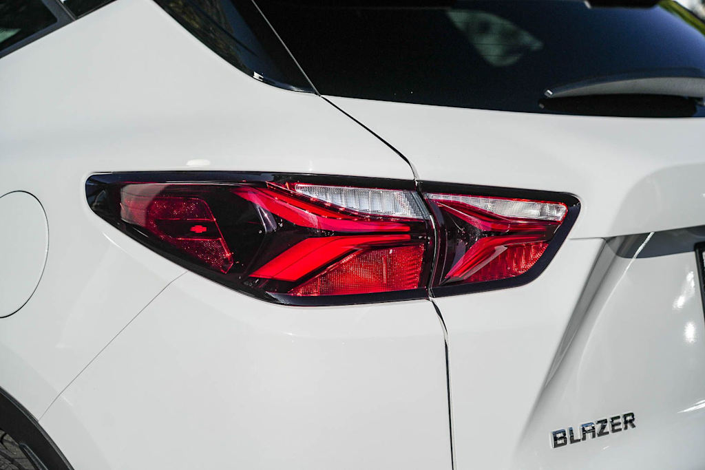 Thumbnail: 2020 Chevrolet Blazer - 19