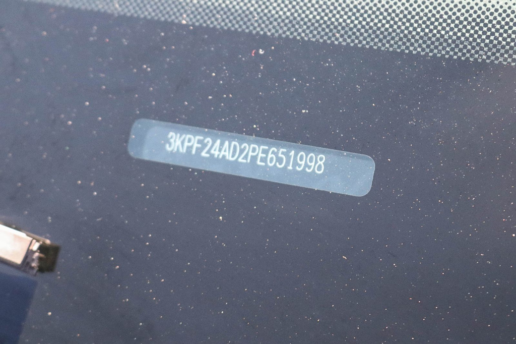 Thumbnail: 2023 Kia Forte - 14