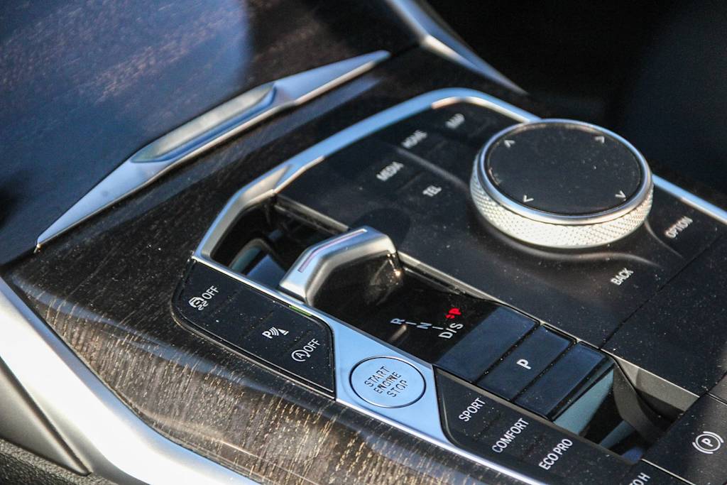 Thumbnail: 2023 BMW 3 Series - 24