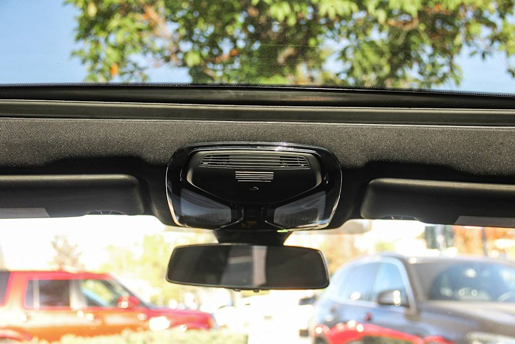 Thumbnail: 2023 BMW 3 Series - 21