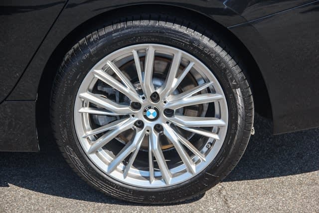 2023 BMW 3 Series 330xi 22