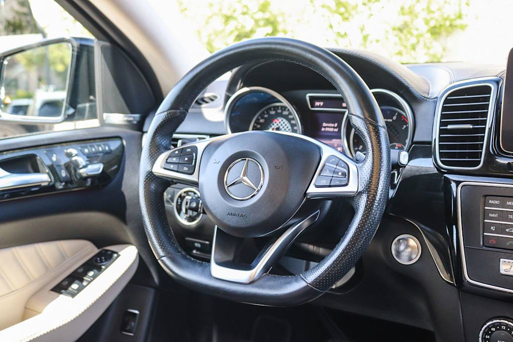 Thumbnail: 2019 Mercedes-Benz GLE - 9