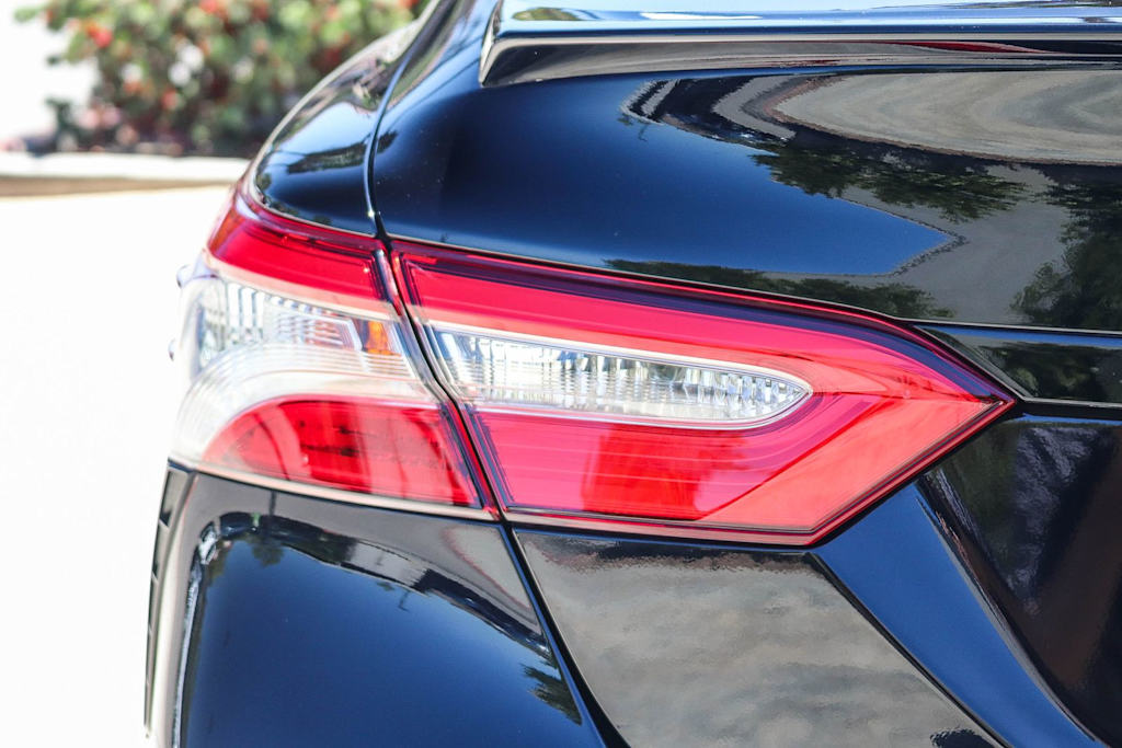 Thumbnail: 2019 Toyota Camry - 19
