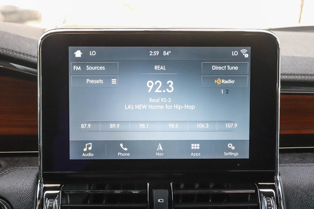 Thumbnail: 2019 Lincoln Navigator L - 21