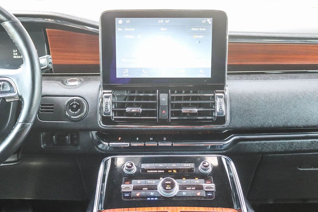 Thumbnail: 2019 Lincoln Navigator L - 12