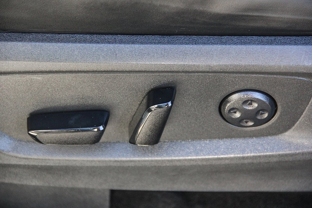 Thumbnail: 2023 INFINITI QX60 - 24