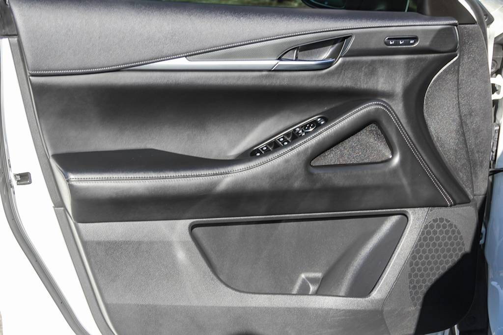 Thumbnail: 2023 INFINITI QX60 - 23