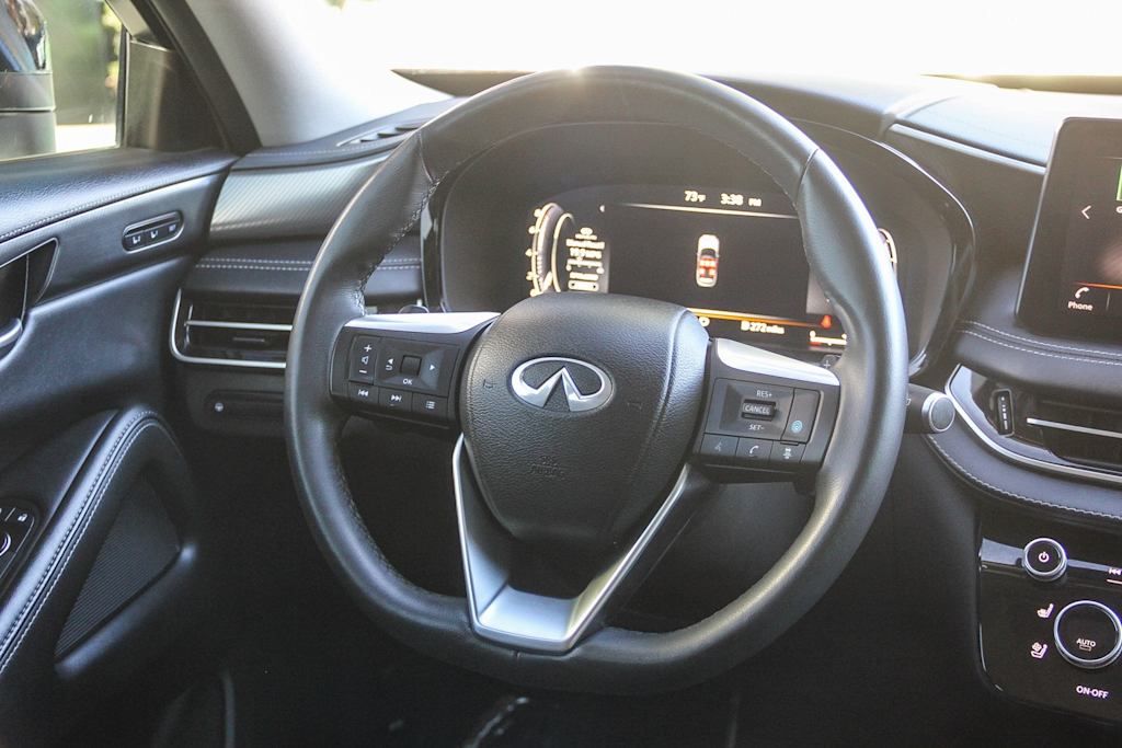 Thumbnail: 2023 INFINITI QX60 - 9