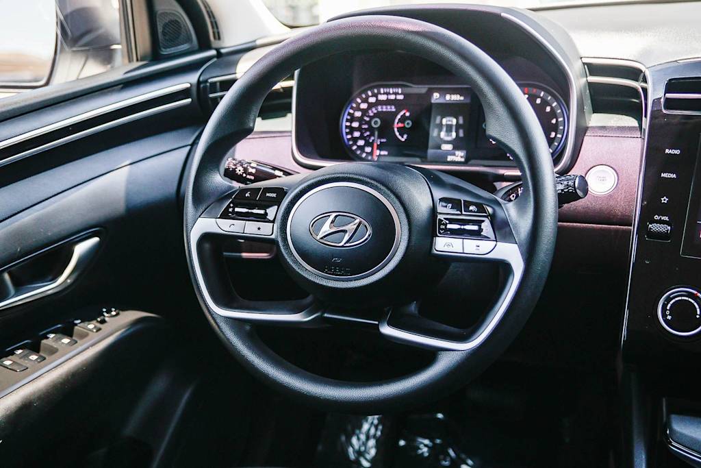 Thumbnail: 2023 Hyundai Tucson - 8
