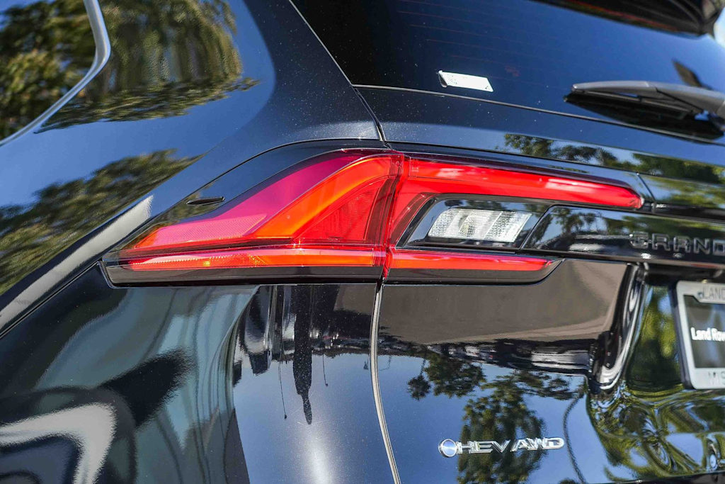 Thumbnail: 2024 Toyota Grand Highlander - 16