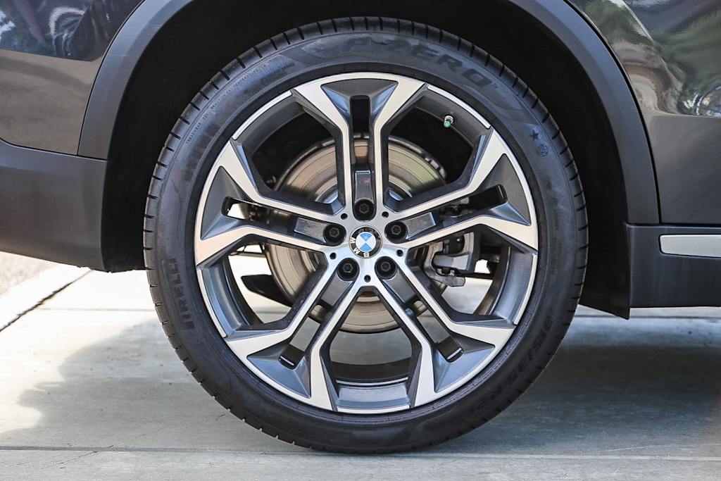 Thumbnail: 2022 BMW X5 - 19