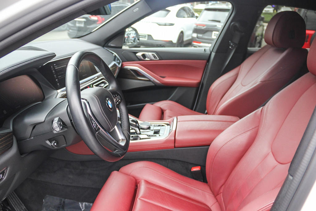 Thumbnail: 2021 BMW X6 - 9