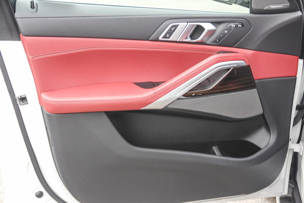 Thumbnail: 2021 BMW X6 - 25