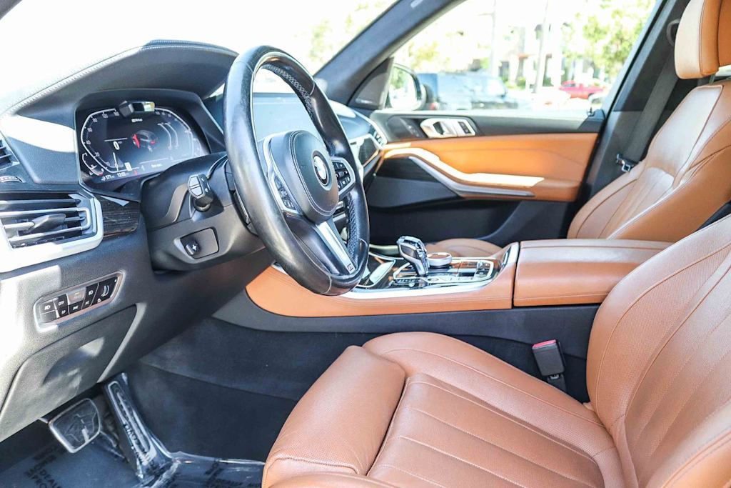 Thumbnail: 2021 BMW X5 - 11
