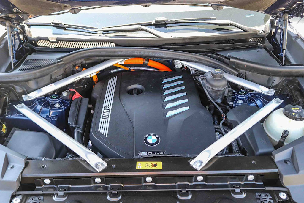 Thumbnail: 2021 BMW X5 - 8