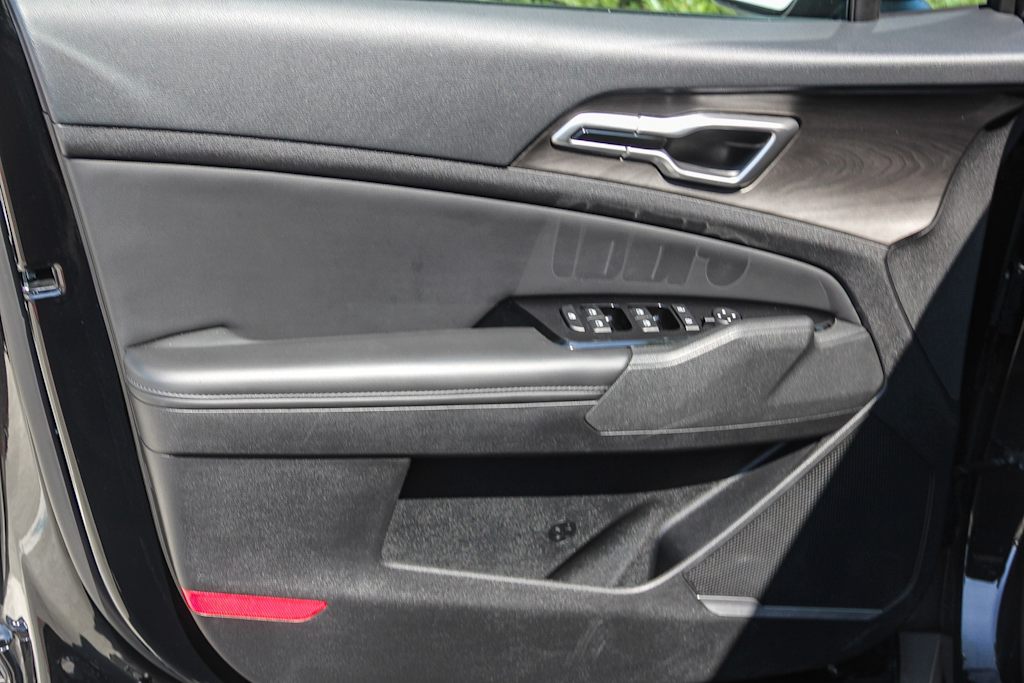 Thumbnail: 2023 Kia Sportage - 24