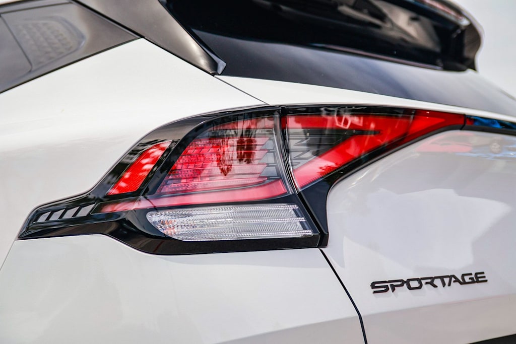 Thumbnail: 2025 Kia Sportage - 19