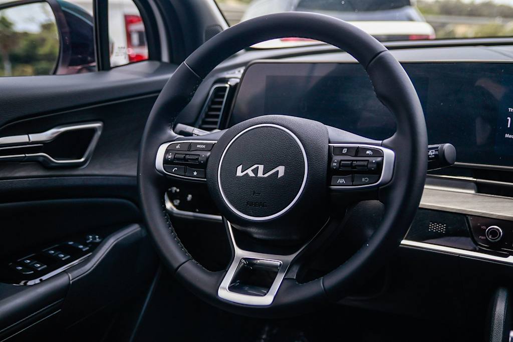 Thumbnail: 2025 Kia Sportage - 9