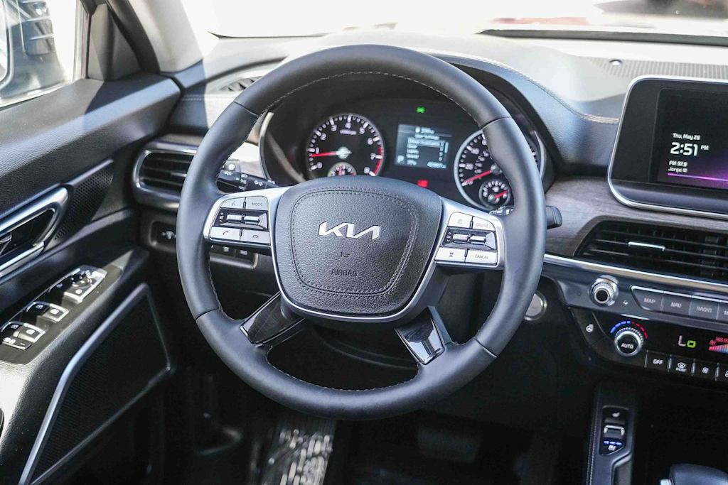 Thumbnail: 2022 Kia Telluride - 9