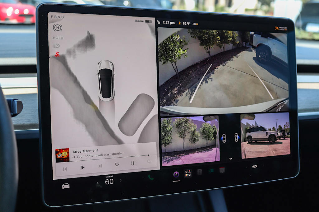 Thumbnail: 2023 Tesla Model 3 - 11