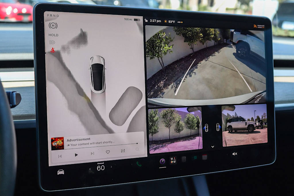 Thumbnail: 2023 Tesla Model 3 - 28