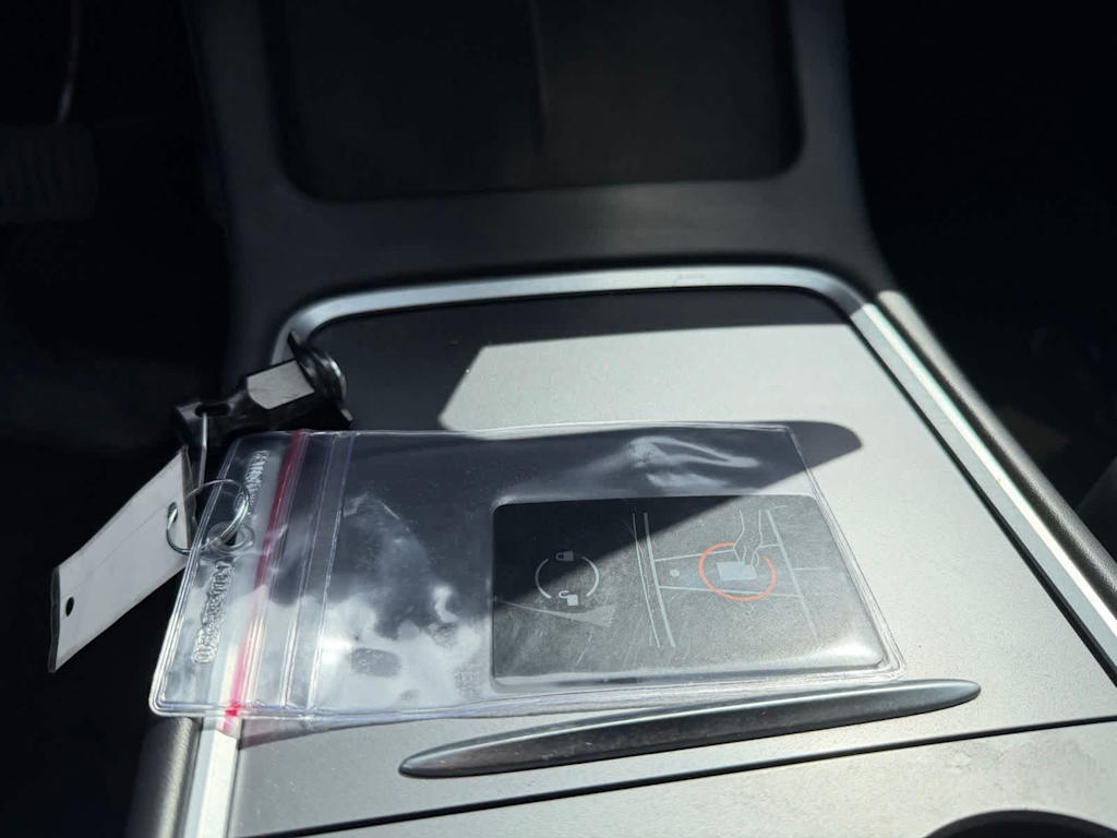 Thumbnail: 2023 Tesla Model 3 - 19