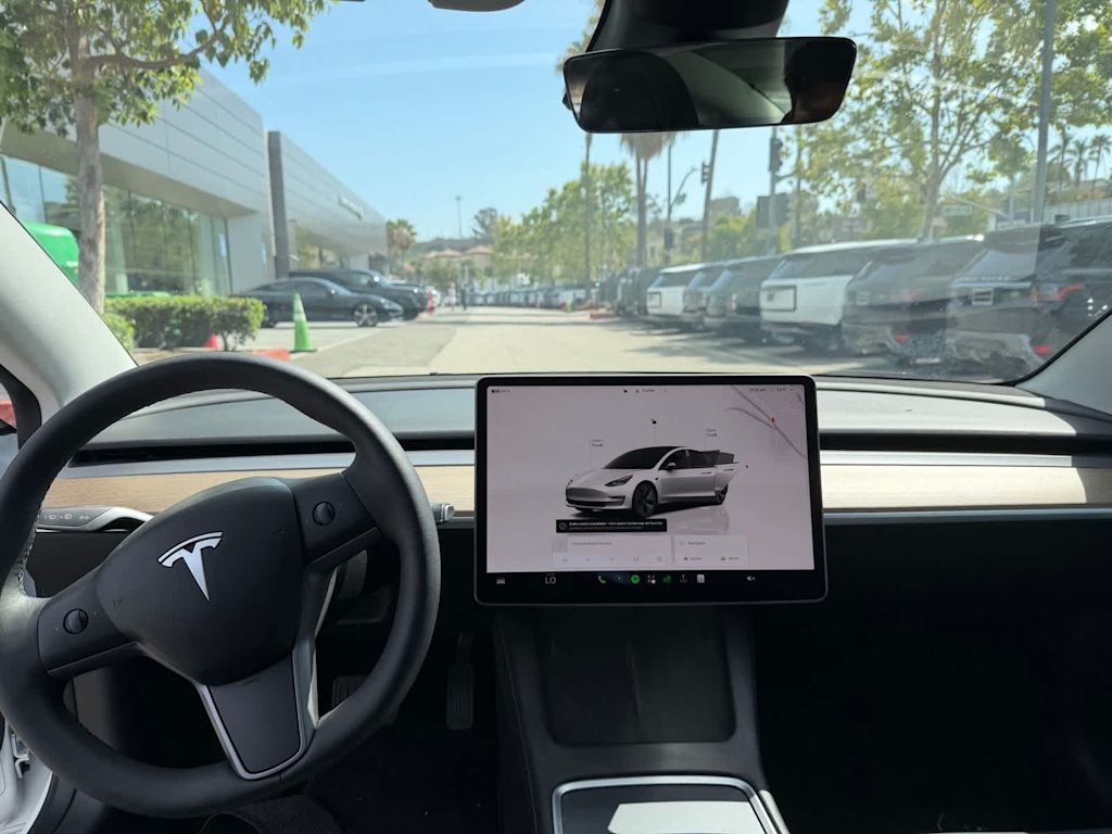 Thumbnail: 2023 Tesla Model 3 - 8