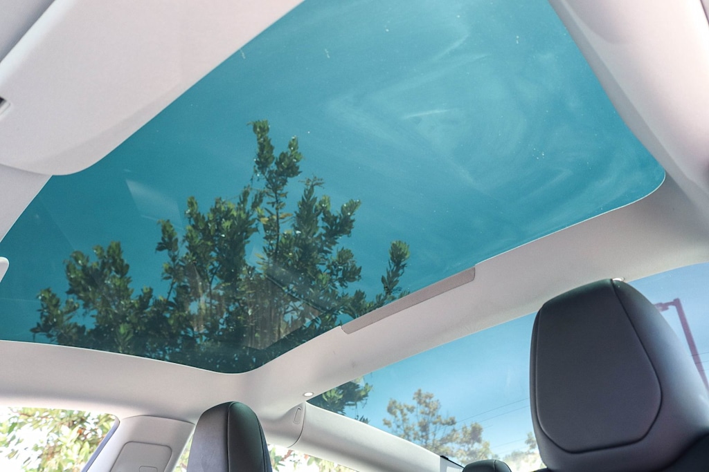 Thumbnail: 2025 Tesla Model 3 - 20